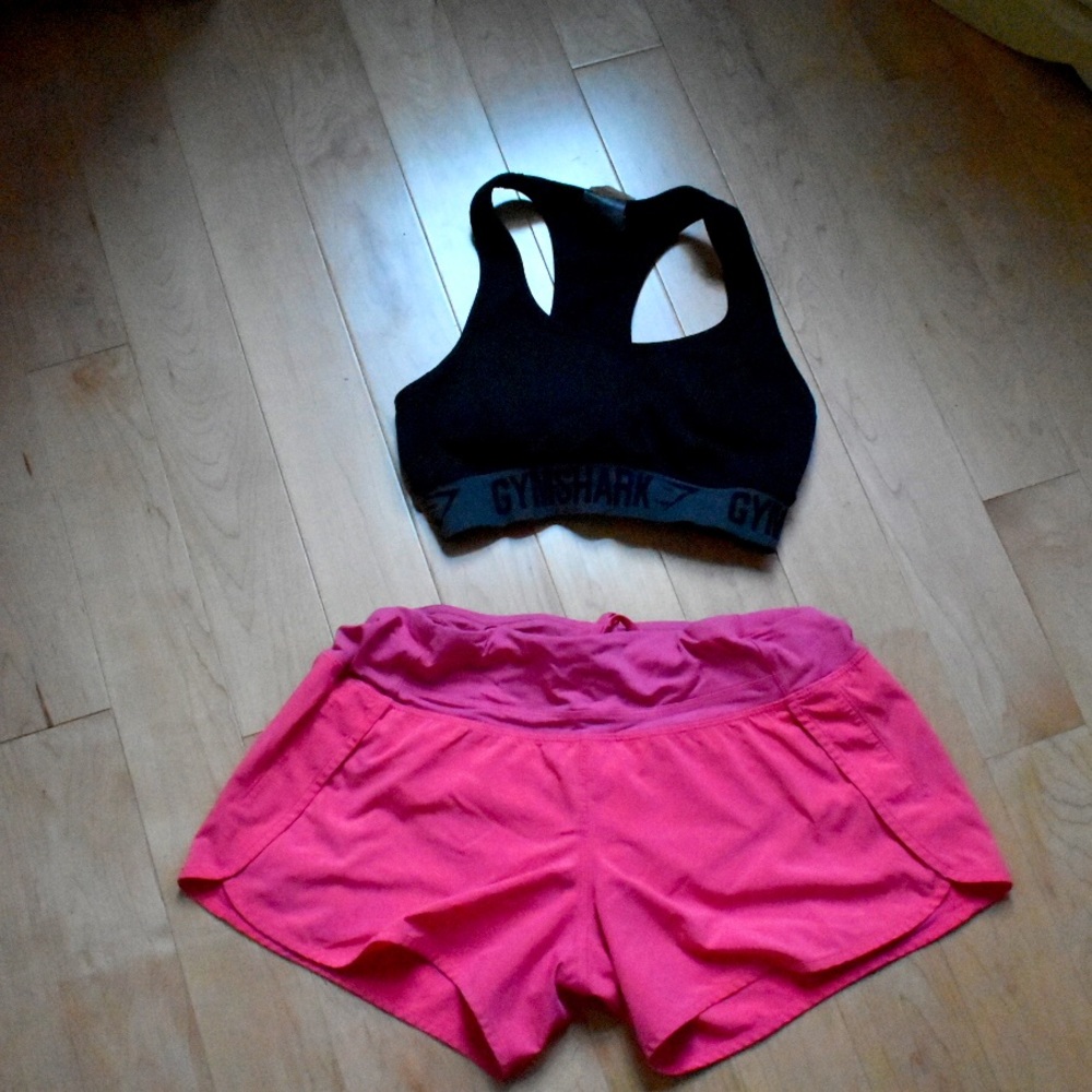 Lululemon running shorts 4”